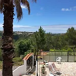 Wavin' Trees إيريسييرا