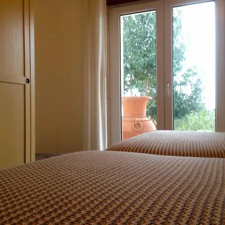 Wavin' Trees Ferienhaus Ericeira