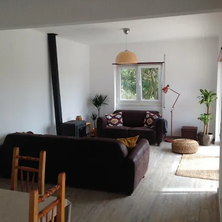 Wavin' Trees Ferienhaus Ericeira