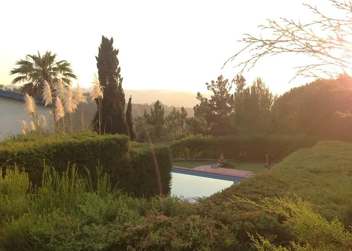 Wavin' Trees Tatil Evi Ericeira
